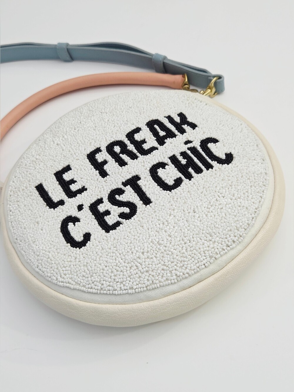 EXCELLENT CLARE V LE FREAK C'EST CHIC CIRCLE CLUTCH BAG - Picture 4 of 7
